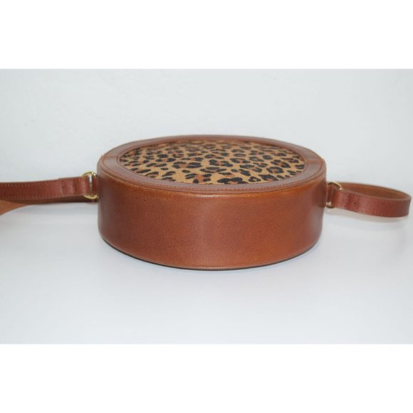 NEW Most Wanted USA Circle Crossbody Bag in Cheetah Calf Hair Brown Crossbody - Picture 7 of 14